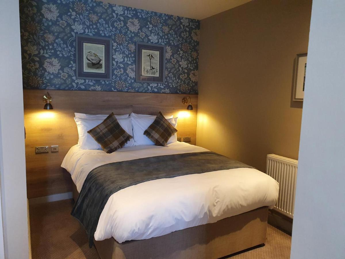 Hotel Old Swan Gargrave Esterno foto